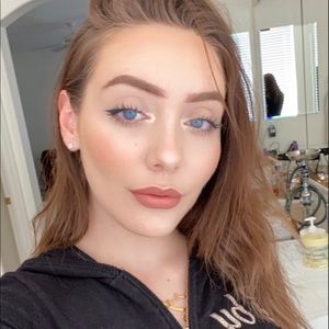 Meet your Posher, Dianna